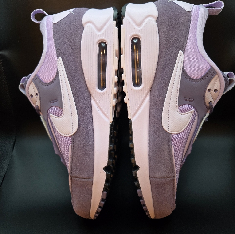 RARE! Nike Air Max 90 Futura Purple, DM9922-002, Size Women: 9.5 / Men: 8